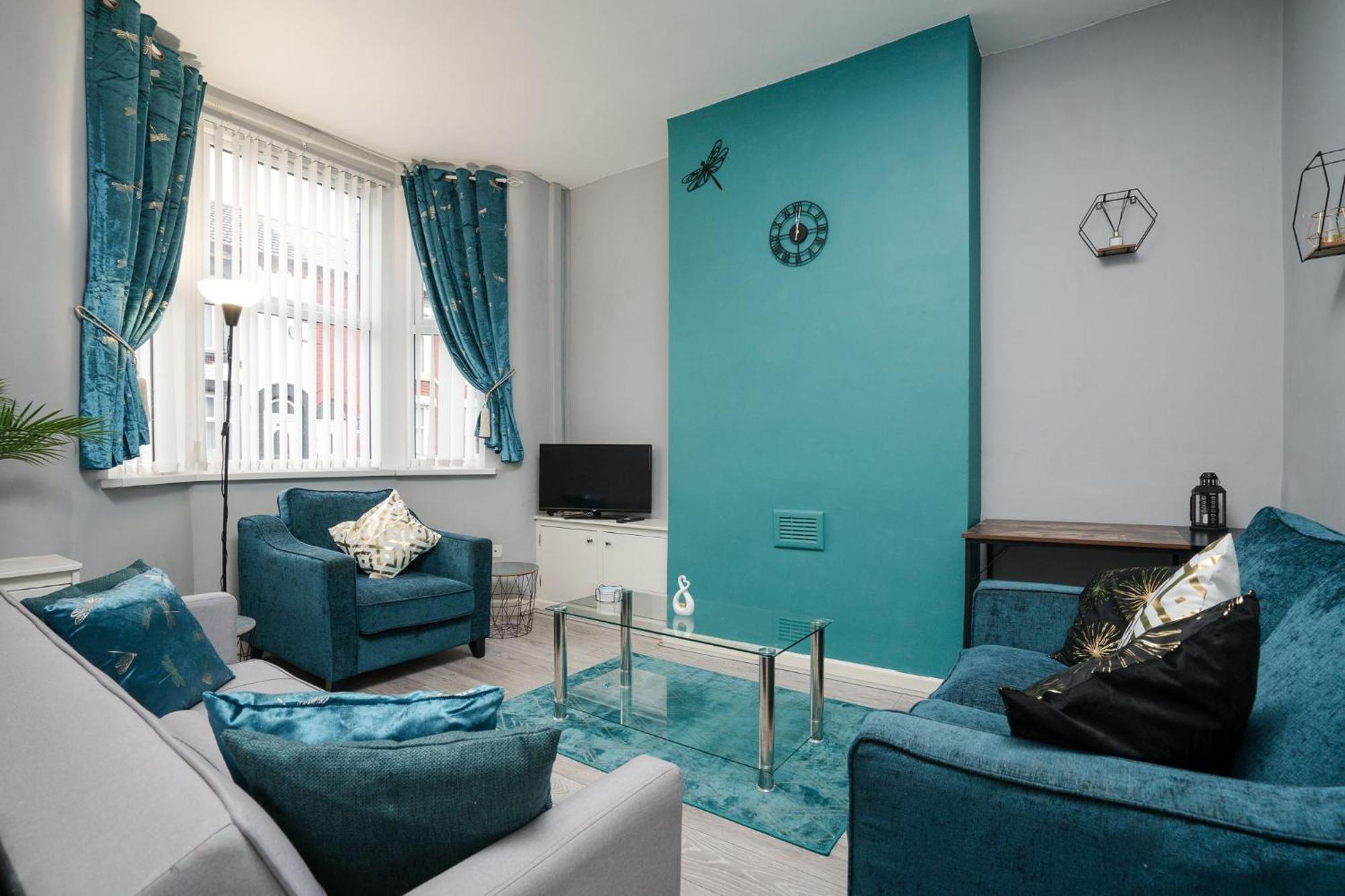 Links-4bdrm Terraced House-parking-antonio St Liverpool